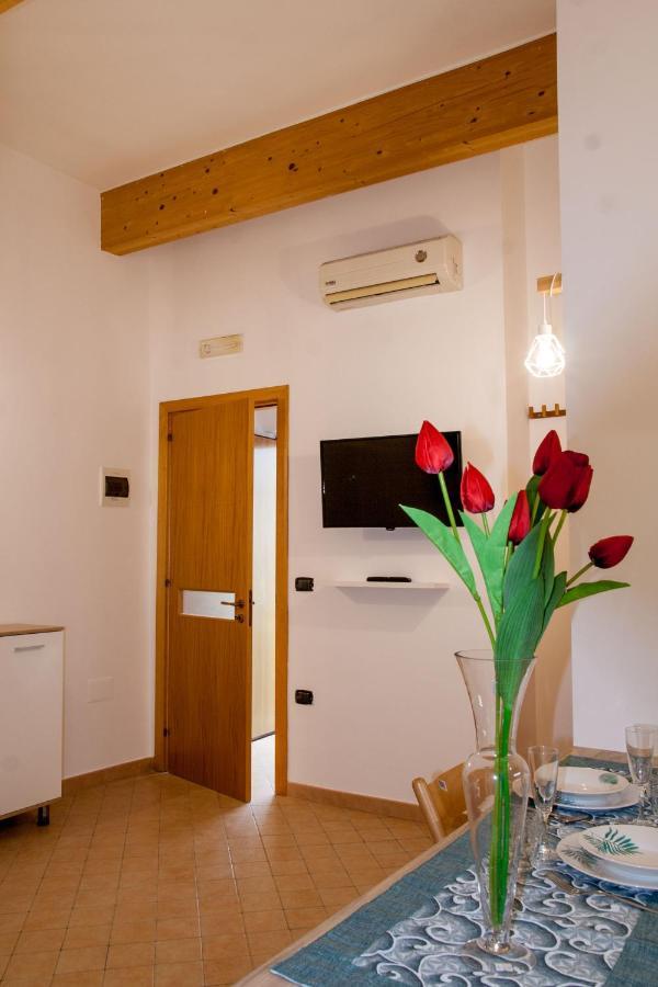 קוראטו Amore Se-Wooden Apartments מראה חיצוני תמונה